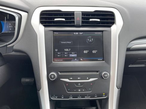 Used 2014 Ford Fusion SE image 28