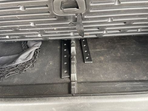 Used 2017 GMC Yukon XL Denali w/ Open Road Package image 30