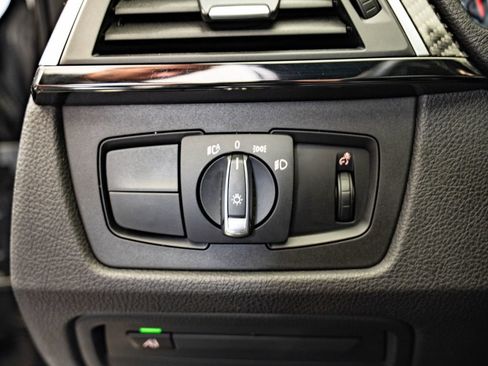 Used 2018 BMW M3 RWD image 41