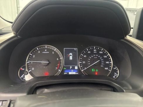 Used 2020 Lexus RX 350L Premium w/ Premium Package AWD/4WD image 13