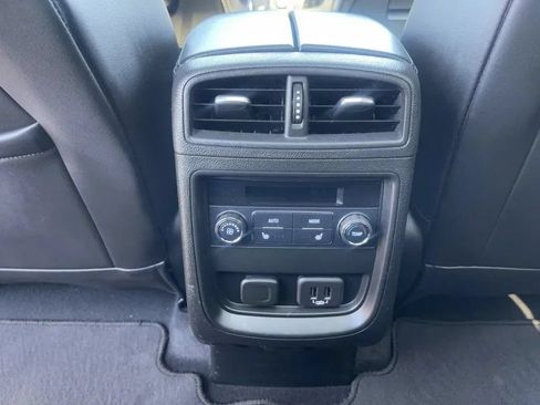 Used 2020 Buick Envision Premium AWD/4WD image 18