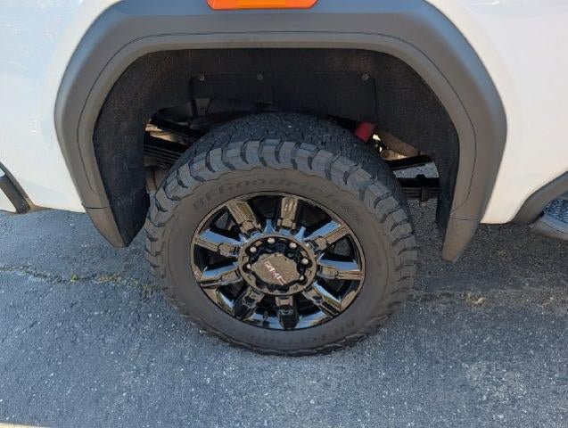 Used 2024 GMC Sierra 2500 AT4 w/ Max Trailering Package AWD/4WD image 12