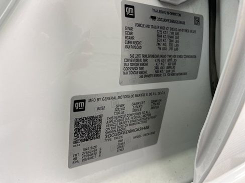 Used 2022 Chevrolet Silverado 1500 LT Trail Boss w/ LT Trail Boss Premium Package image 36