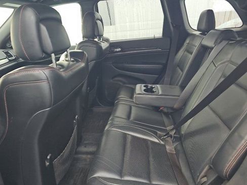 Used 2019 Jeep Grand Cherokee Trailhawk w/ Trailhawk Luxury Group image 5