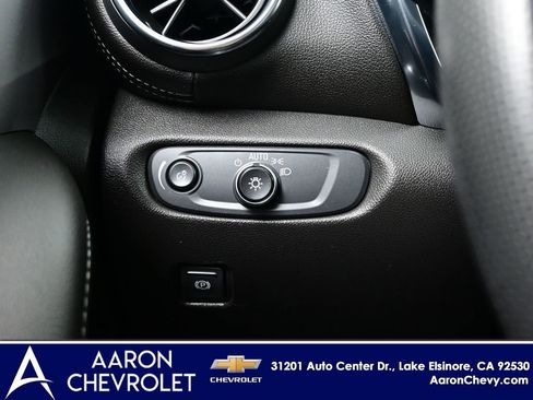 New 2025 Chevrolet Blazer LT w/ Convenience Package image 13