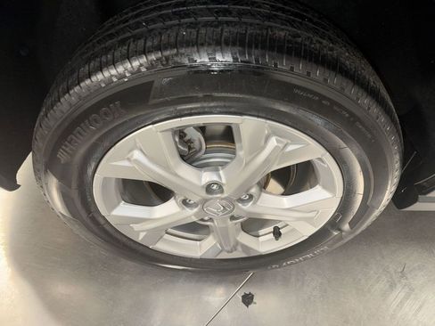 Used 2023 Honda HR-V LX image 14