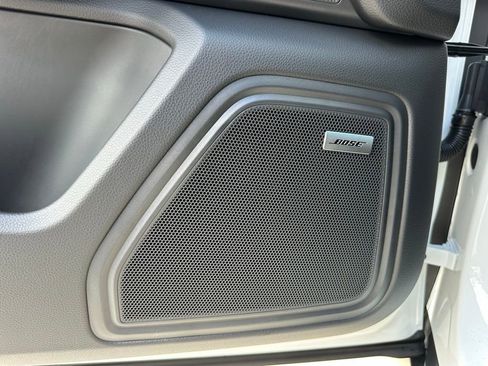 Used 2026 Porsche Macan image 21