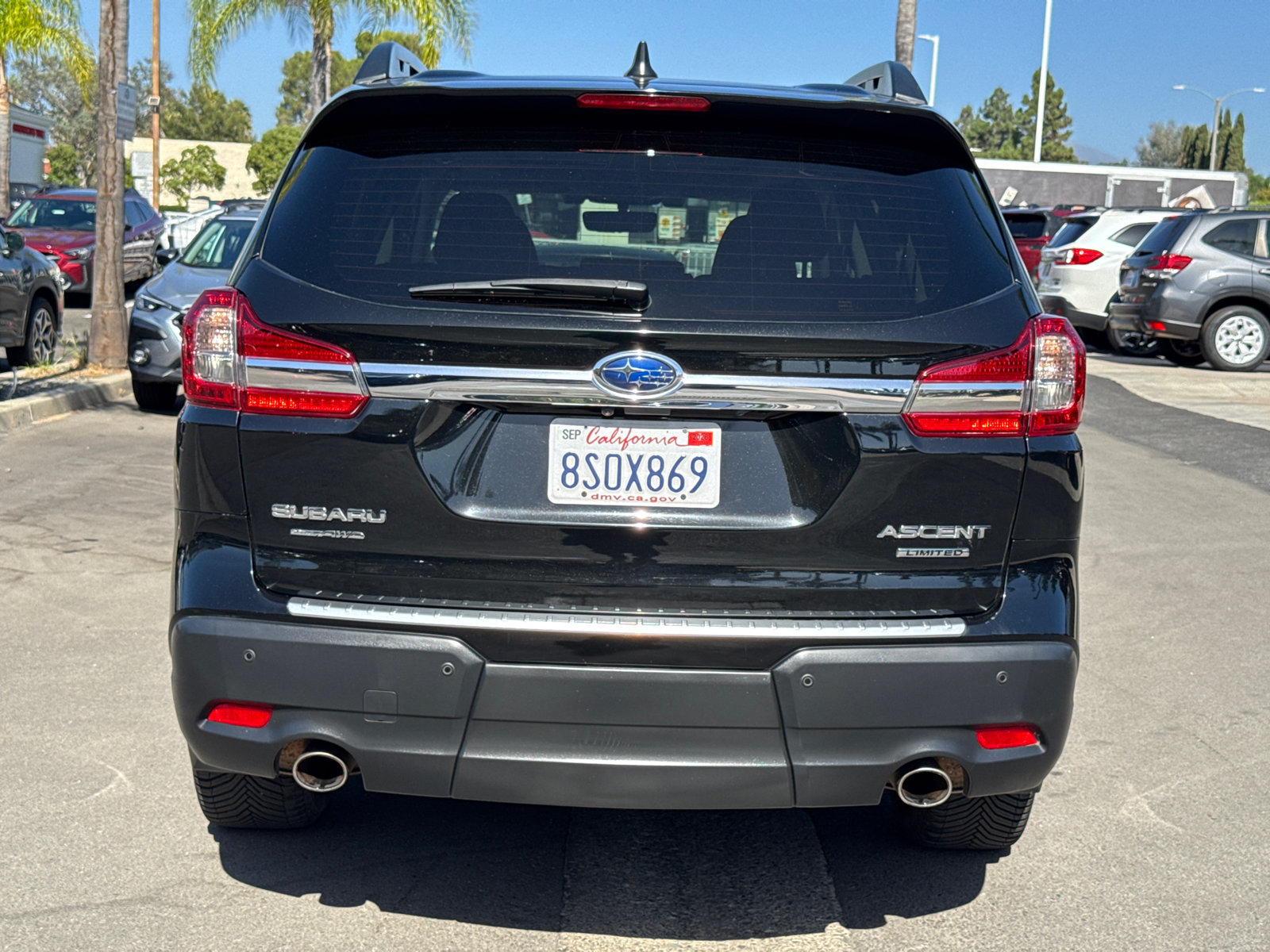 Used 2020 Subaru Ascent Limited w/ Technology Package AWD/4WD image 9