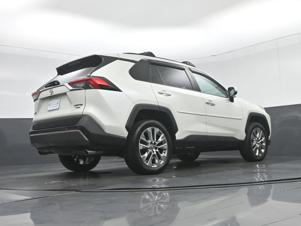 Used 2019 Toyota RAV4 Limited w/ Carpet Mat Package AWD/4WD image 57