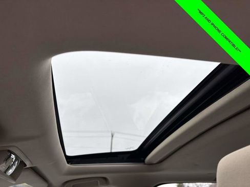 Used 2019 Honda CR-V EX image 7