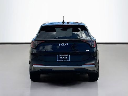 New 2026 Kia Sportage LX FWD image 6