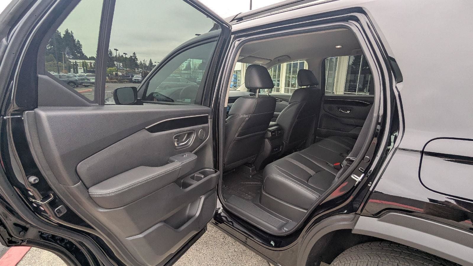 Used 2026 Honda Passport RTL image 11