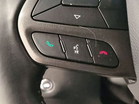 Used 2020 Dodge Challenger SXT RWD image 30