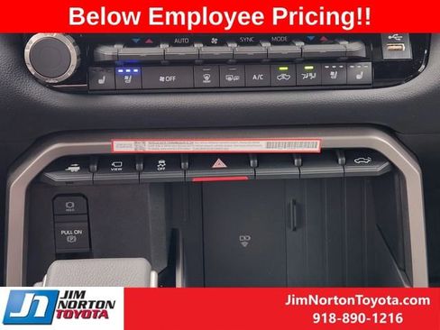 New 2026 Toyota Tundra Limited image 17