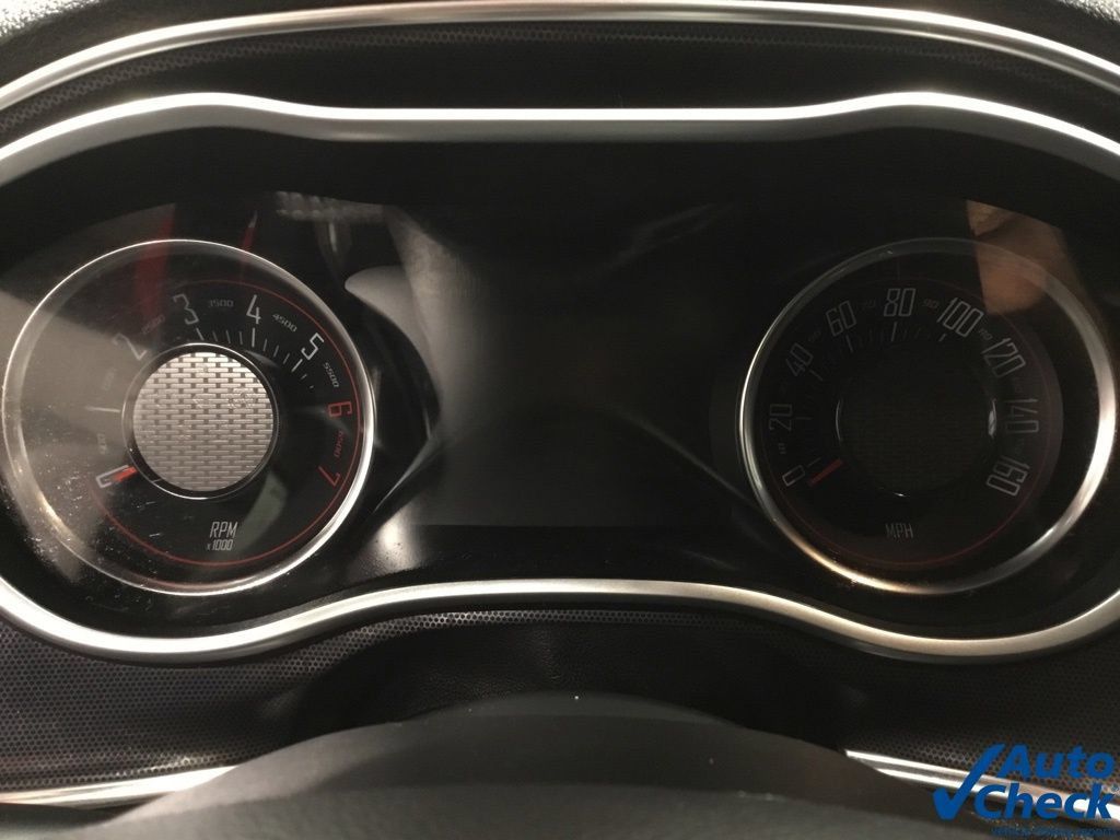 Used 2017 Dodge Challenger R/T Plus RWD image 38