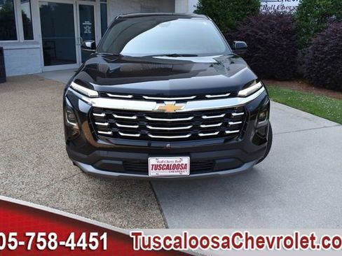 New 2026 Chevrolet Equinox LT w/ Convenience Package II image 3
