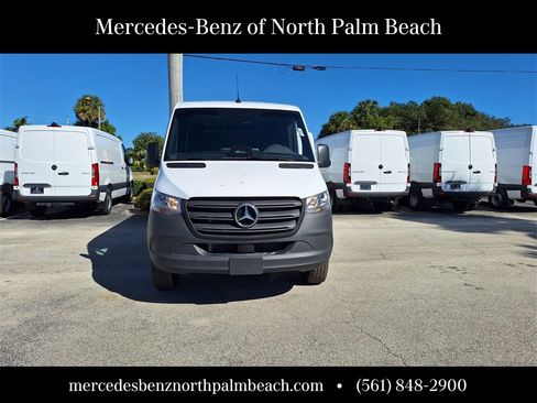 New 2025 Mercedes-Benz Sprinter 2500 image 8