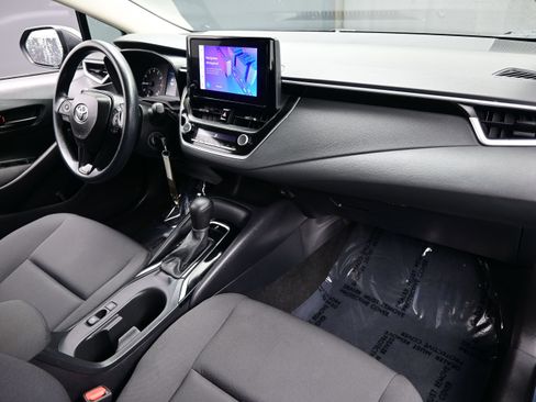 Used 2024 Toyota Corolla LE FWD image 14