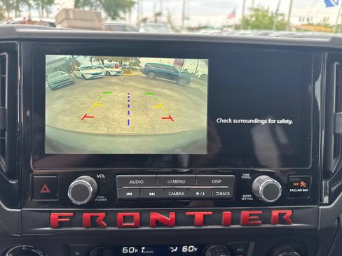 Certified 2025 Nissan Frontier PRO-4X AWD/4WD image 21