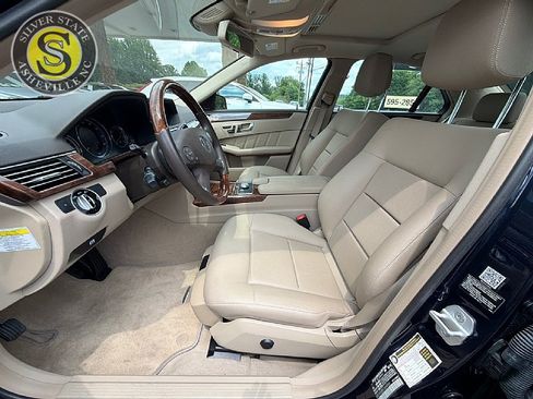 Used 2012 Mercedes-Benz E 350 4MATIC Sedan image 11