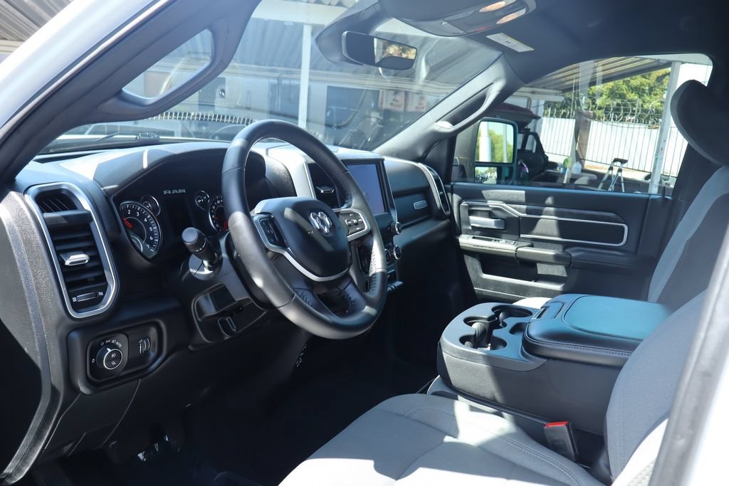 Used 2024 RAM 2500 Big Horn w/ Bed Utility Group AWD/4WD image 18