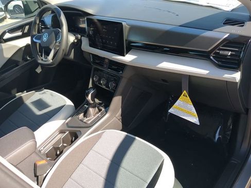 New 2026 Volkswagen Taos S image 10
