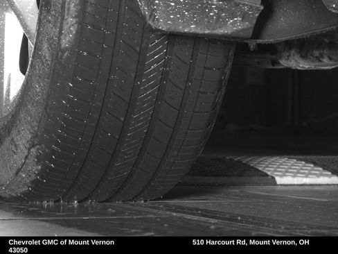 Used 2022 Chevrolet Equinox LS w/ LPO, Floor Liner Package FWD image 30