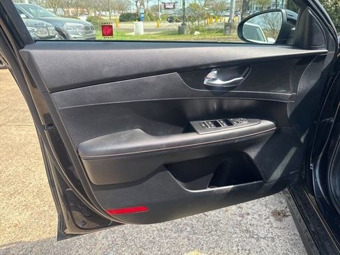 Used 2020 Kia Forte GT image 18