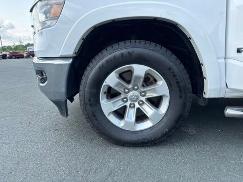 Used 2022 RAM 1500 Laramie AWD/4WD image 41