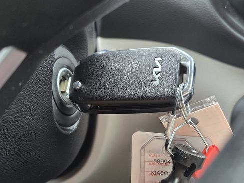 Certified 2025 Kia Soul S FWD image 23