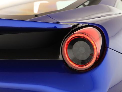 Used 2020 Ferrari 488 Pista Coupe RWD image 43