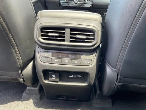Used 2023 Honda Pilot Elite image 30