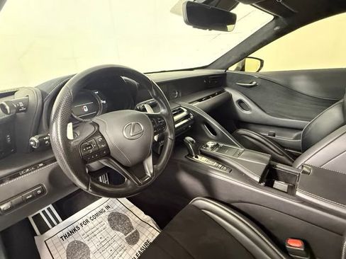Used 2018 Lexus LC 500 Coupe w/ Performance Package RWD image 6