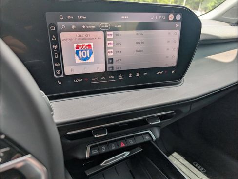 New 2026 Audi Q3 quattro 2.0T AWD/4WD image 12