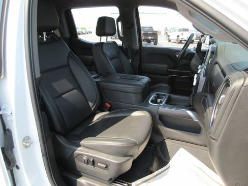 Used 2019 GMC Sierra 1500 SLT w/ SLT Premium Plus Package AWD/4WD image 24
