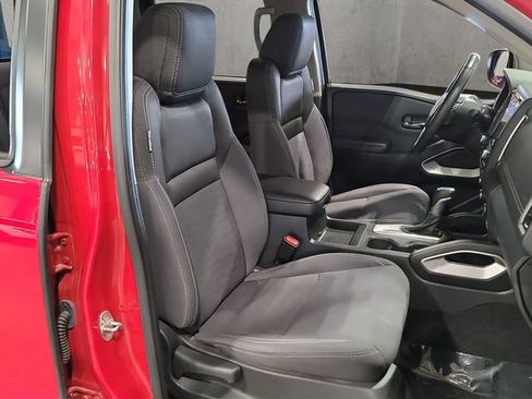 Used 2022 Nissan Frontier SV AWD/4WD image 20