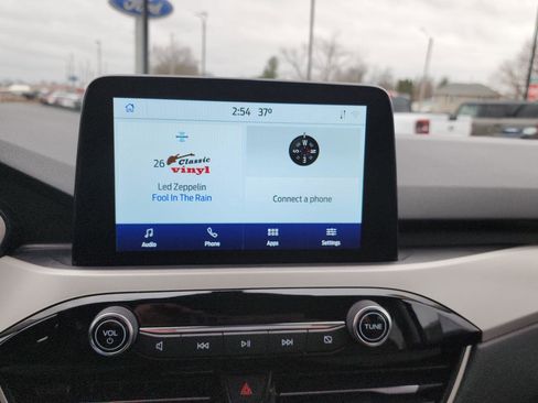 Used 2022 Ford Escape SE w/ Convenience Package image 16