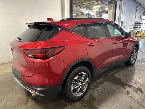 Used 2024 Chevrolet Blazer LT w/ Convenience Package image 4