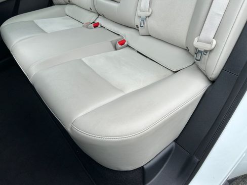 Used 2023 Nissan Ariya FWD image 53