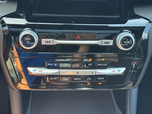 Used 2024 Ford Explorer ST-Line w/ Class IV Trailer Tow Package AWD/4WD image 23