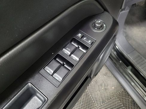Used 2014 Jeep Patriot Sport w/ Power Value Group AWD/4WD image 27