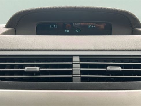 Used 2010 Ford Focus SE image 27