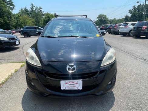 Used 2014 MAZDA MAZDA5 Touring w/ Moonroof & Audio Package FWD image 2