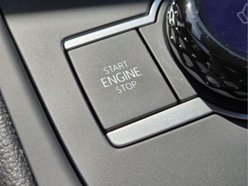 New 2026 Volkswagen Tiguan SE R-Line FWD image 24