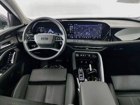 Used 2025 Audi Q5 Premium Plus w/ Premium Plus AWD/4WD image 20