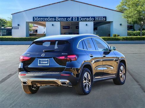 New 2025 Mercedes-Benz GLA 250 4MATIC image 4