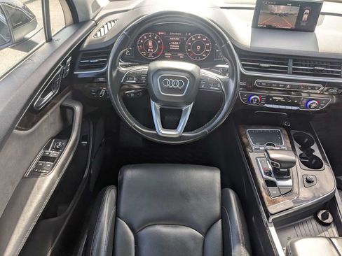 Used 2017 Audi Q7 3.0T Prestige w/ Prestige Package AWD/4WD image 23