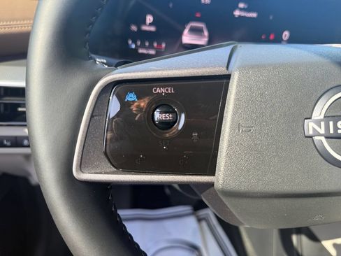 Used 2025 Nissan Murano Platinum w/ Cargo Package AWD/4WD image 24