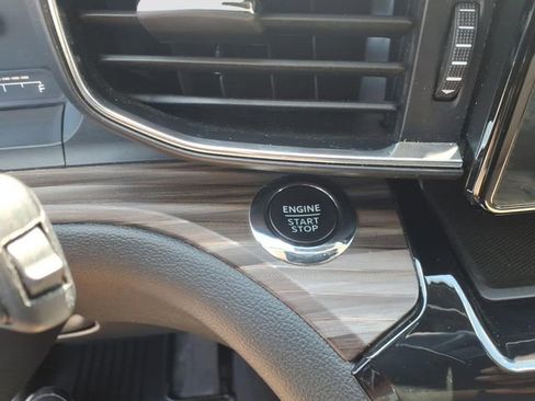 Used 2022 Ford Explorer Limited AWD/4WD image 26
