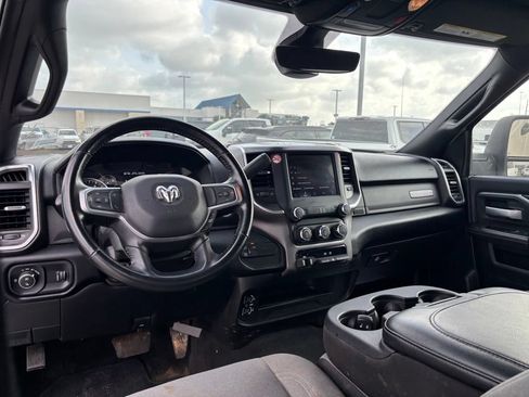 Used 2024 RAM 3500 Big Horn AWD/4WD image 10
